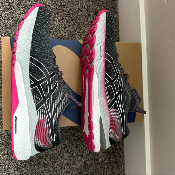 Asics GT-2000 10 Sheet Rock/Pink Rave Women Size 8.5 Running Shoes - Picture 4 of 13